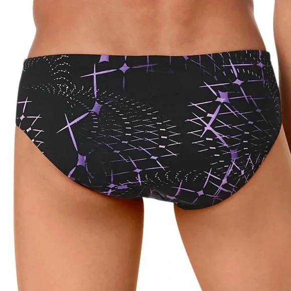 CLEARANCE! Solid Endurance Brief Swimsuit. Size 32. NWOT. #45 - Picture 4 of 11